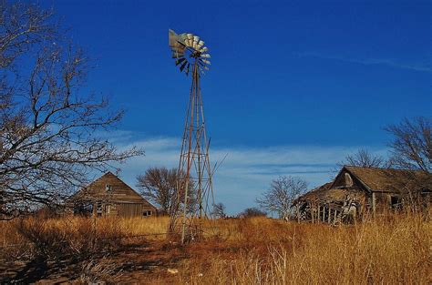 Windmill At An Old Farm In Kansas Photograph By Greg Rud