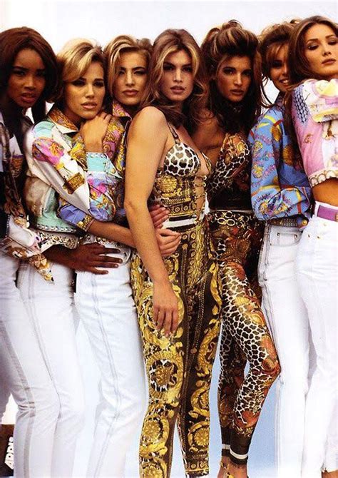 Iconic Supermodels Vibes In 2019 Fashion Versace Beverly Peele