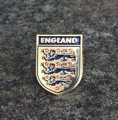 England Football Fa Enamel Pin Badge Fifa World Cup Gold Design