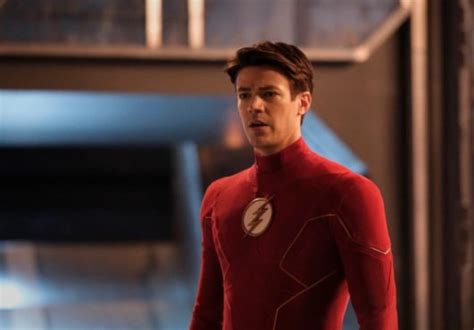 why zack snyder doesn t want grant gustin to replace ezra miller as new flash
