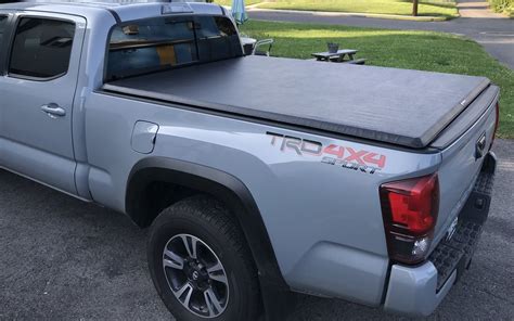 Toyota Tacoma 6ft Bed Cover