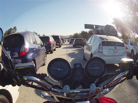 Most states consider it as being illegal; Bill to Legitimize Lane Splitting in California Moves ...