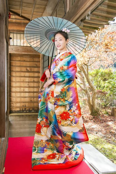 Japanese Wedding Dress Rental In Tokyo Uchikake Dress Rental In Kyoto