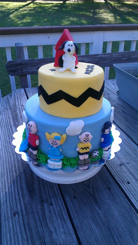 Charlie Brown Cake — Birthday Cakes Peanuts Birthday Party Snoopy