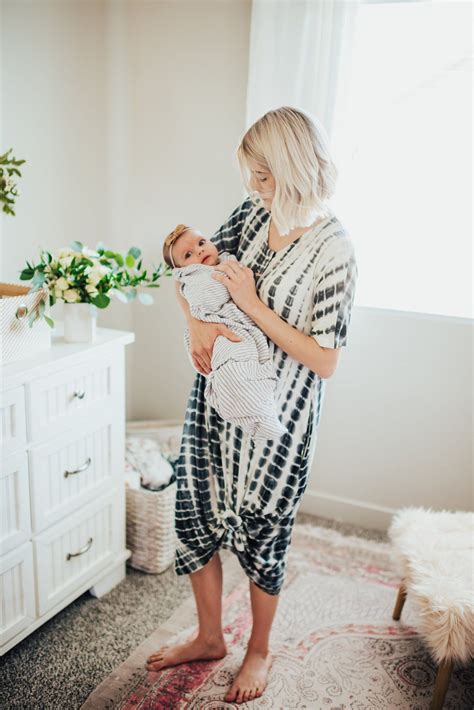 Black Tie Dye Modern House Dress Nesting Olive Black Tie Dye Nursing