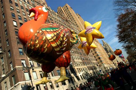 Outrageous Macy S Thanksgiving Day Parade Balloons Thanksgiving Day
