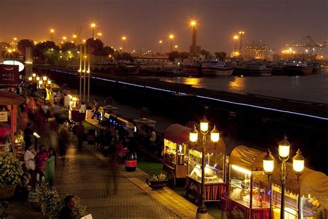 12 Best Places to Visit in Karachi