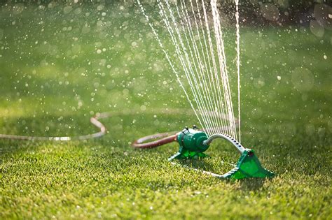 Powerful & versatile lawn sprinkler: 5 Of The Best Lawn Sprinkler For Healthy Grass