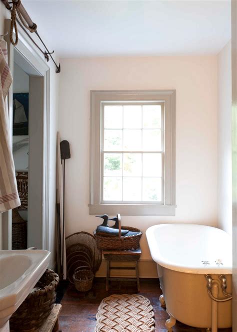 10 perfect hues for tiny bathrooms that aren't white. Small Bathroom Ideas on a Budget | HGTV