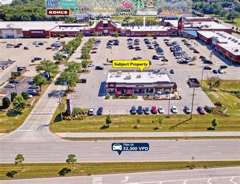 Most errands require a car. 1001 75th St, Woodridge, IL, 60517 - Freestanding Property ...