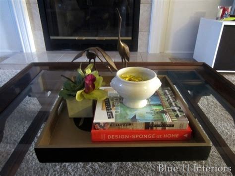Stylist, designer, and blogger emily henderson shares her tips for conquering america's largest flea emily filled us in on her top five tips for shopping all that is round top, including where to score the prime emily spotted this collection of 6 carved wooden objects. Blue 11 Interiors: How I Styled My Coffee Table According ...