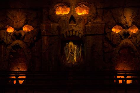 Video Skull Island Reign Of Kong Grand Opening Ceremony At