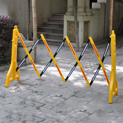 Expandable 25 M Wide Safety Barrier Portable Expanding Security Bar