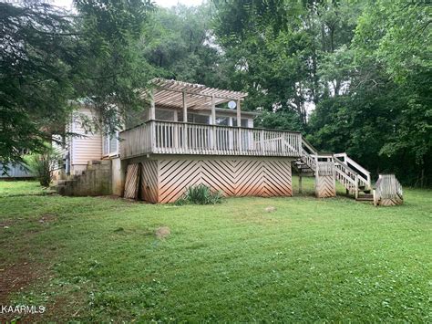 248 Old Dandridge Pike, Strawberry Plains, TN 37871 | Compass