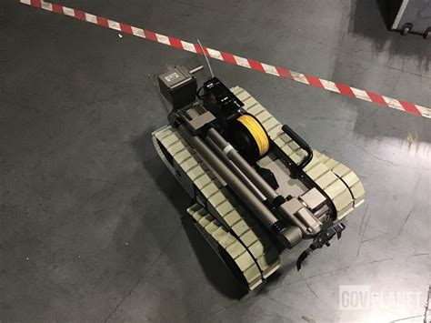 Surplus Irobot Mtrs Packbot Tactical Robot In Chambersburg