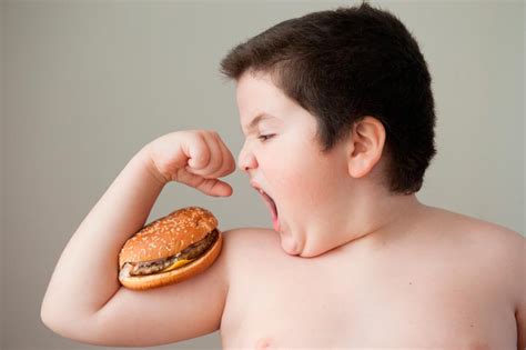 los peligros específicos de la obesidad en la adolescencia