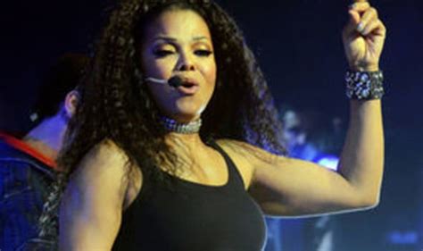 Janet Jackson Passes On Weight Loss Tips Day And Night Entertainment