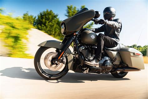 2021 Harley-Davidson Street Glide Special Guide • Total Motorcycle