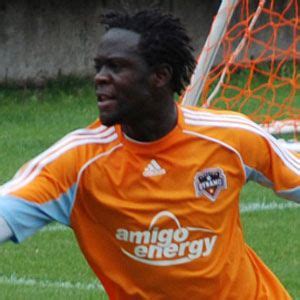 Columbus crew striker kei kamara chats with cnn's don riddell about his rise from war refugee to mls star. Kei Kamara - Bio, Family, Trivia | Famous Birthdays