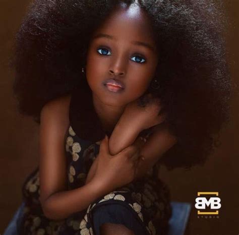 Jare La Plus Belle Petite Fille Au Monde Est Nigériane Photos