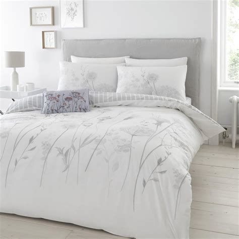 Meadowsweet Floral Silhouette Reversible White And Grey Duvet Cover Set