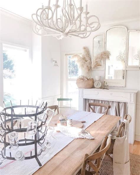 Pin By Little Yellow Cottage On Cozy Cottage Dining Cozy