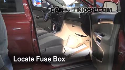 Then there's also a fuse box that's for the body controls that is situated under the dash. Interior Fuse Box Location: 2008-2010 Saturn Vue - 2008 Saturn Vue XE 2.4L 4 Cyl.