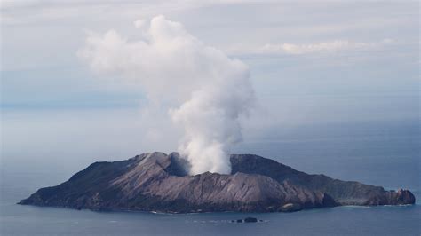 After Volcano Eruption In New Zealand 6 Bodies Are Retrieved In Risky