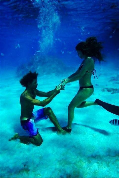 12 Romantic Beach Proposal Ideas Are Sure To Make Her Swoon ️ Beach Proposal Ideas Underwater
