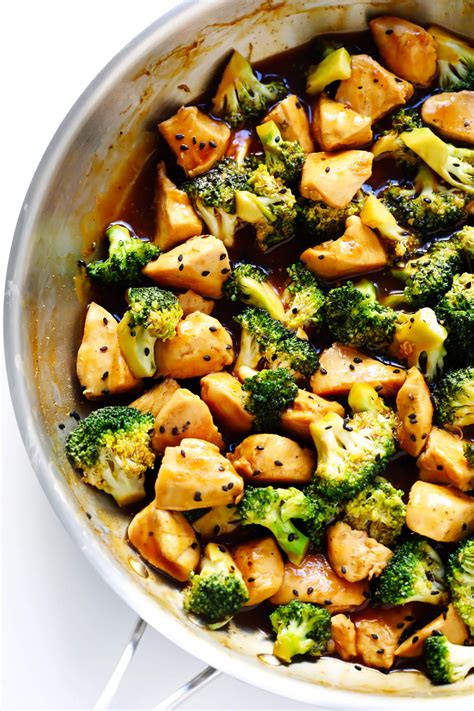 Easy chicken recipes are some of my favorite things to make for weeknight dinners. 12-Minute Chicken and Broccoli | Recipe in 2020 | Healthy chicken recipes easy, Chicken recipes ...