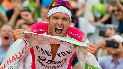 Triathlon Jan Frodeno Schnappt Sich In Roth Den Weltrekord über