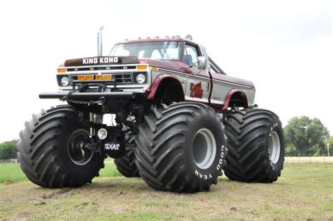 pin  king kongawesome kongundertaker monster trucks