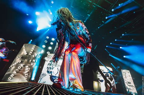 Concert Photos Rob Zombie Freaks On Parade Tour The Examiner