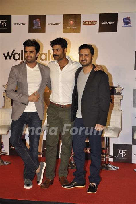 manish paul pradhuman singh and sikander kher at trailer launch of tere bin laden dead or