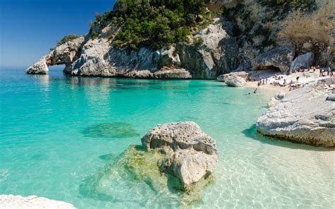 Sardinia Travel Guide