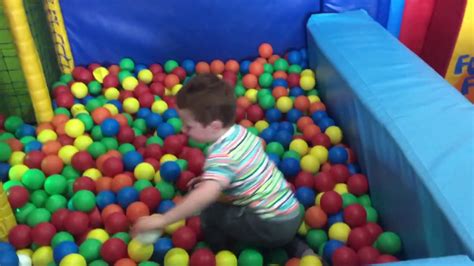 Scallywags Indoor Playground Toddler Fun Ball Pit Slides