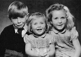 Stephen Hawking's Childhood; And Rare Photographs of the Brilliant ...