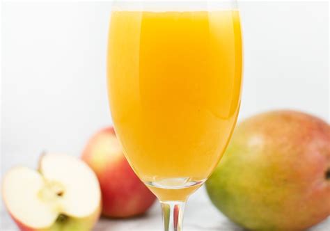 Apple And Mango Juice