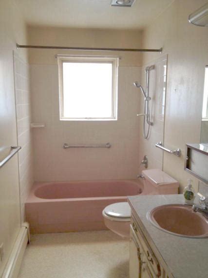 We believe in helping you find the product that is right for you. A Budget Bathroom Makeover: From Pink Toilets To Pops Of ...