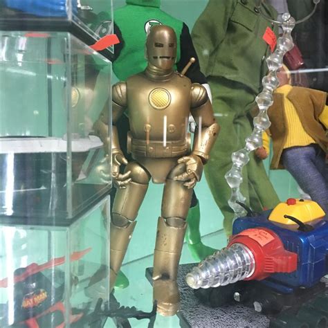 Pin By Kittiepaperdoll On Geek Gold Toys Superhero Character Iron Man