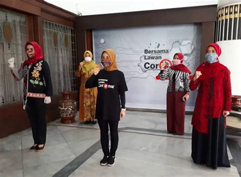 Tidak sedikit daftar nama anak perempuan jepang yang keren, modern dan unik dengan arti yang indah. Berita Magelang - Ketua PKK: Perempuan Harus Tangguh ...