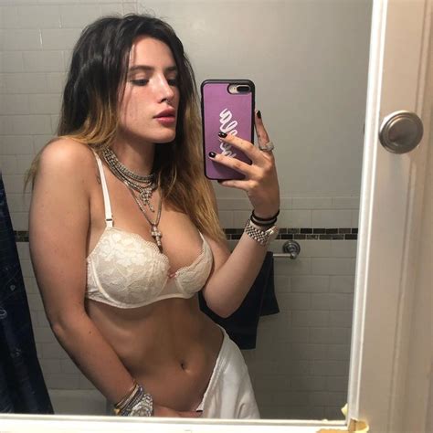 Ex Disney Star Bella Thorne Earns 14 8 Crore Rupees From OnlyFans In