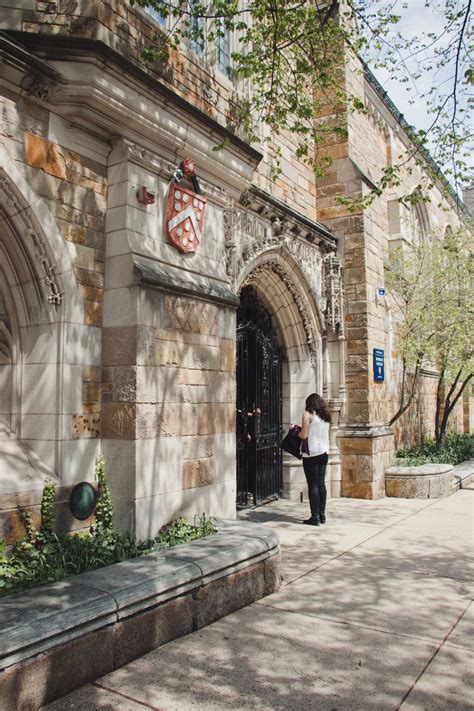 A Tour Of Yale Universitys Campus Kim And Dan Yale University