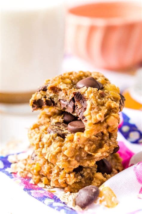 Mashed ripe bananas, oatmeal and walnuts. These 3-ingredient Banana Oatmeal Cookies may be the ...