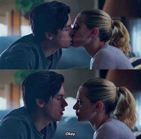 Riverdale Season 1 Bughead Riverdale Riverdale Memes Jughead Jones