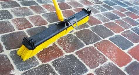Once you have evenly spread crushed stone or gravel on the area to be paved, you using sand as a bedding surface and as a filler material has several benefits. Best Filler Between Patio Stones - Patio Ideas
