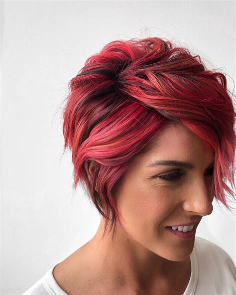 Top 10 Trendy Low Maintenance Short Layered Hairstyles 2021