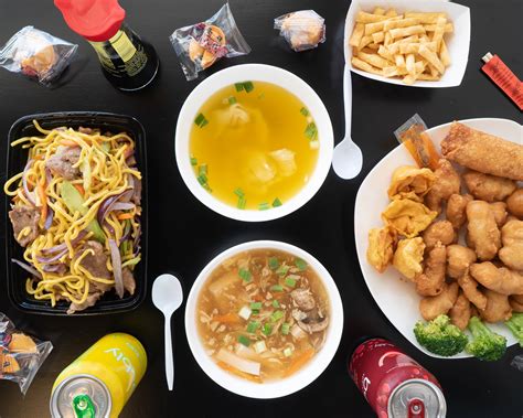 The first time we ate from there, we had it delivered and price wise, i thought it was a bit expensive (for the total order) but there was a lot of food and their butter shrimp is to die for. Order Jade Chinese Kitchen Delivery Online | Cleveland ...