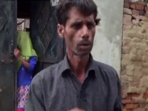 Up Denied Ambulance Man Carries 9 Year Old Daughters Body On Bike News Times Of India Videos