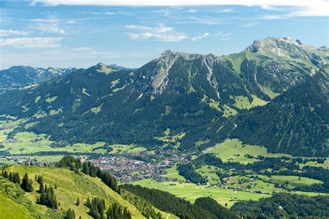 May 21, 2021 · oberstdorf offers just as many leisure options as it does friendly hosts. Vakantie Oberstdorf | TUI